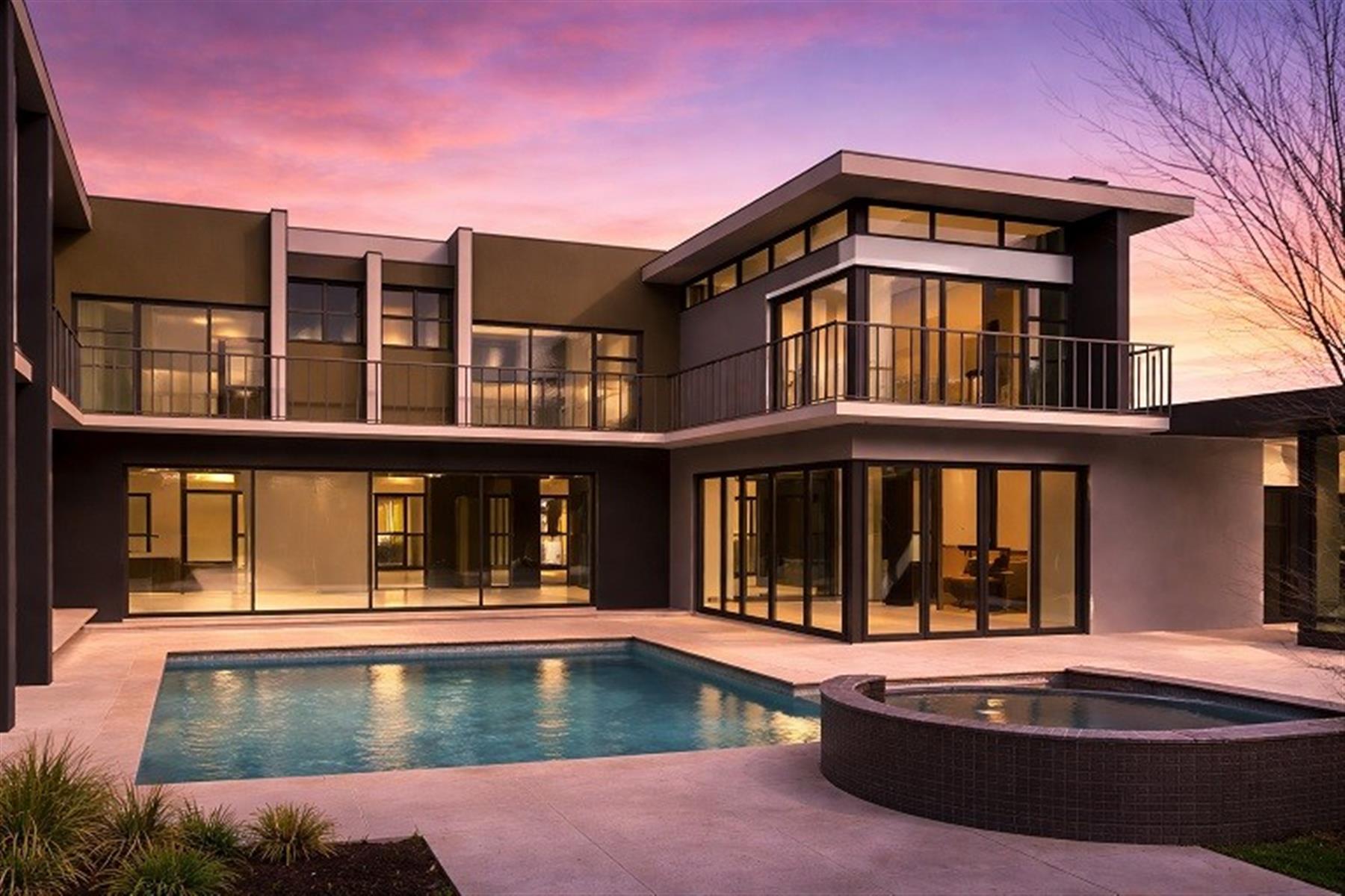 5 Bedroom House for sale in Midstream Heights Estate