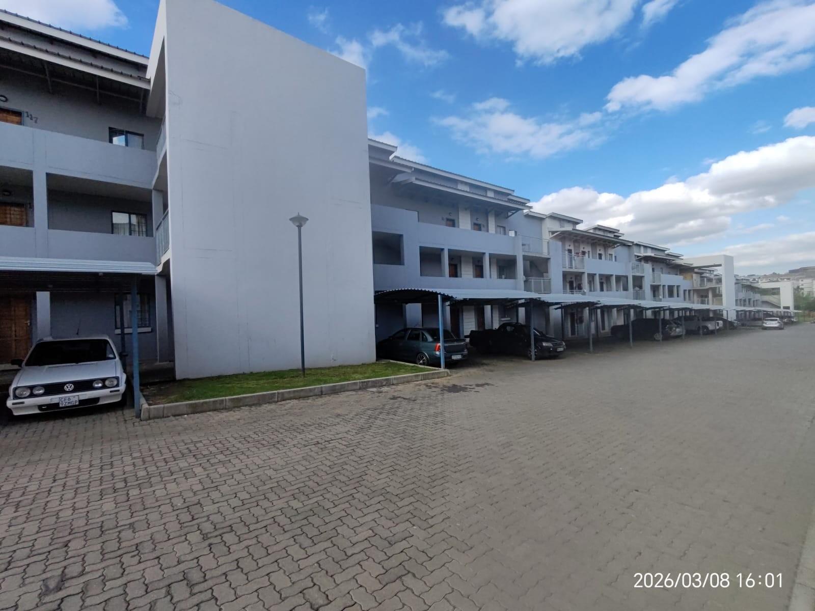 2-Bedroom Ground Floor Apartment for Sale in Noordwyk