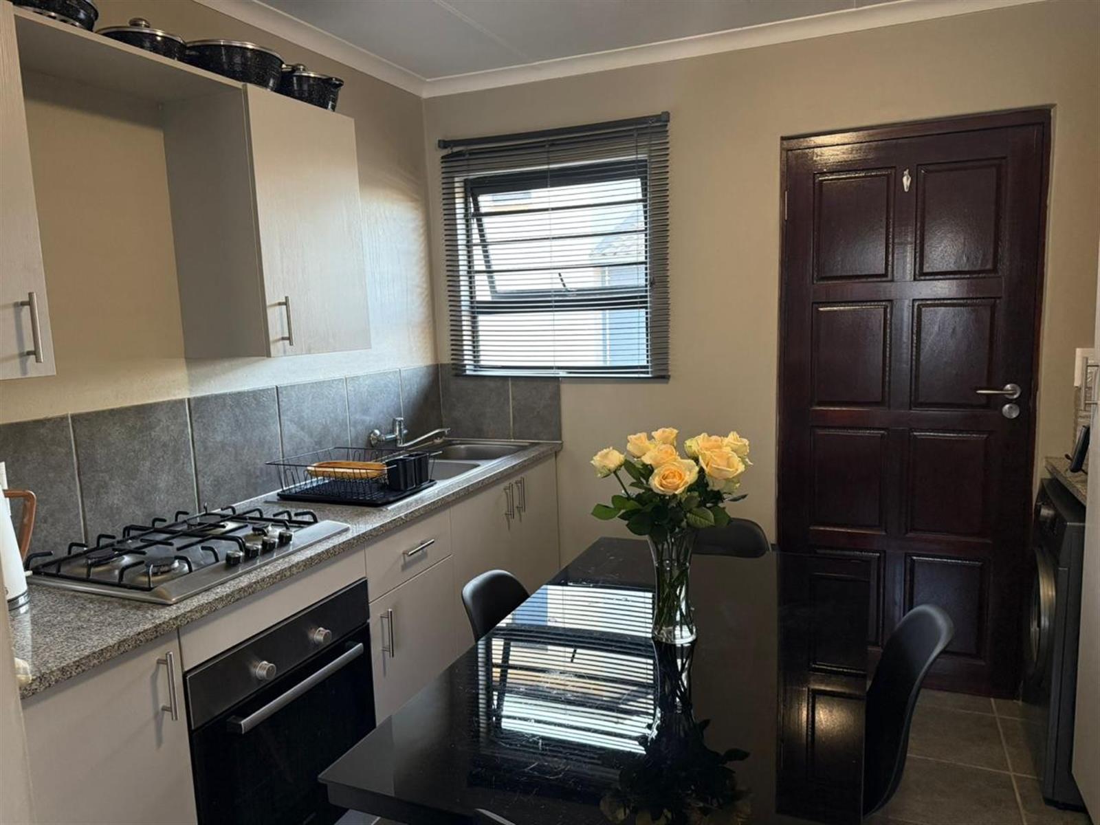 Charming 3-Bedroom Duplex for Sale in Summerset Village