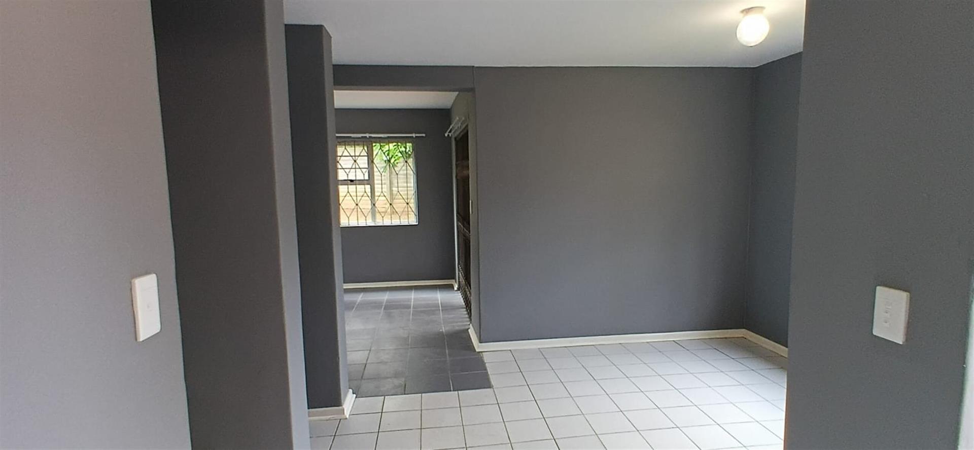Safe Complex for Sale in Arboretum, Richards Bay, KwaZulu Natal