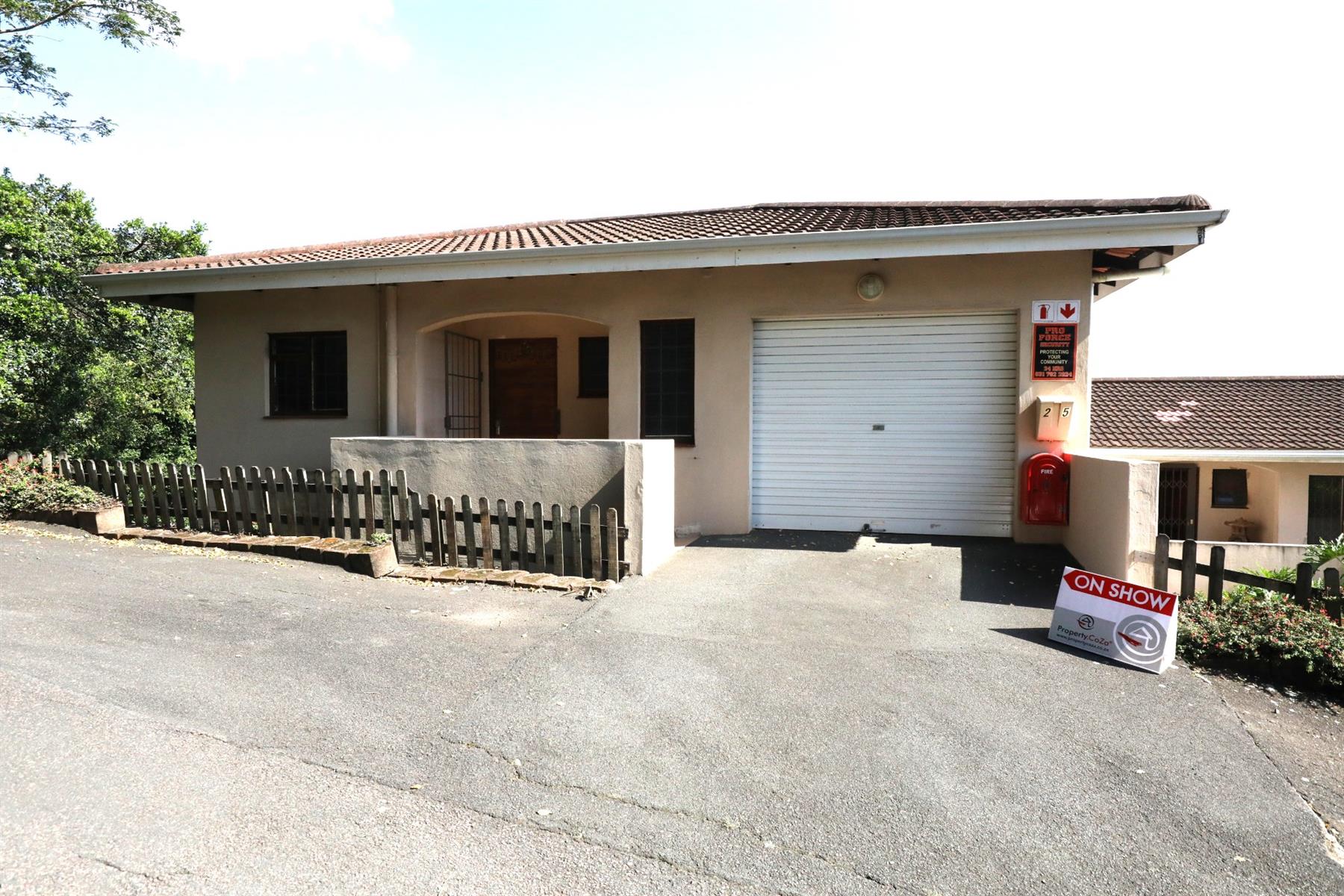 3 Bedroom Townhouse For Sale in New Germany, Pinetown, KwaZulu Natal