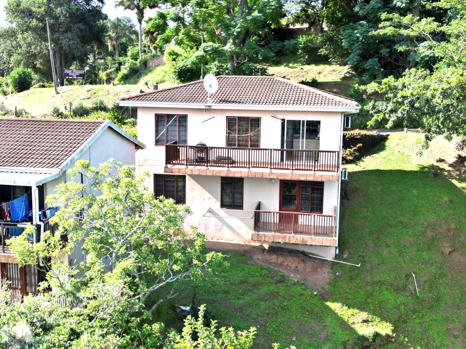 3 Bedroom Townhouse For Sale in New Germany, Pinetown, KwaZulu Natal