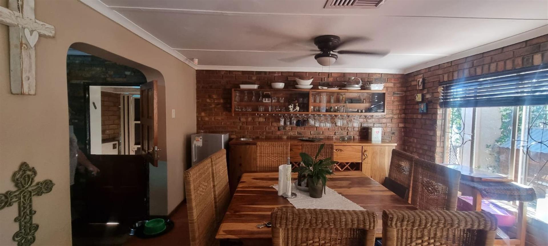 Your Lovely Family Home in Southridge