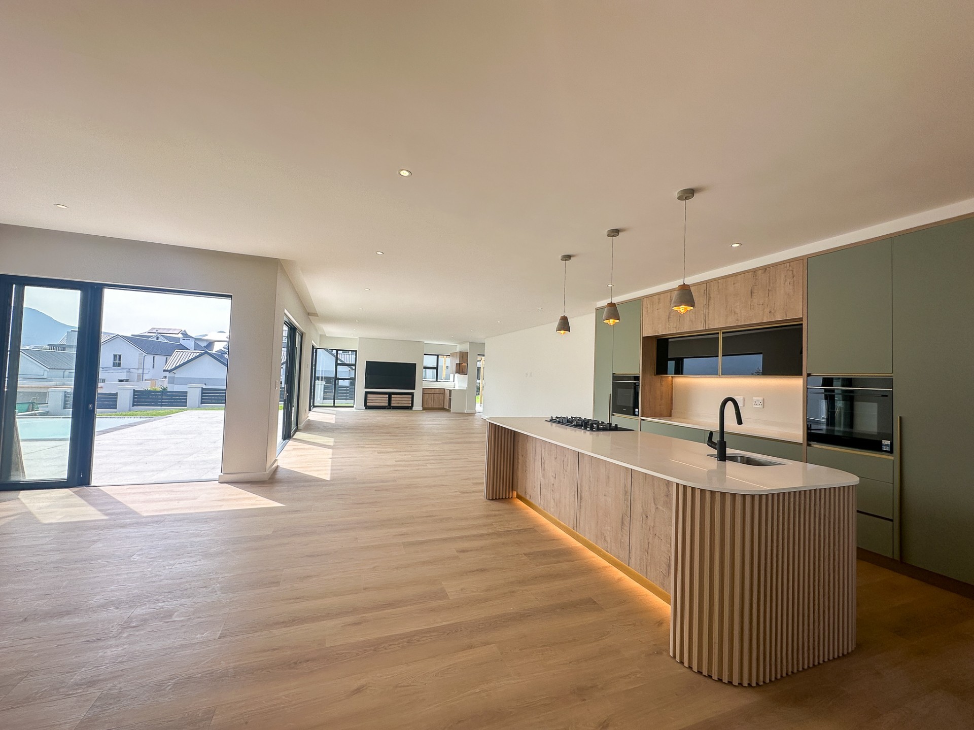 House for sale in Kingswood Golf Estate, George, 450 m²