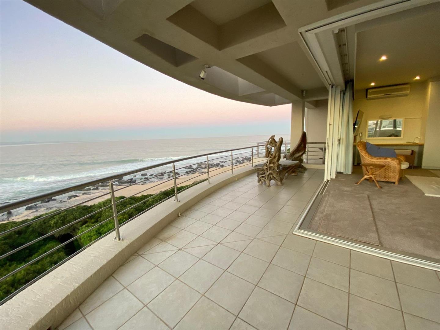 House For Sale in Jeffreys Bay