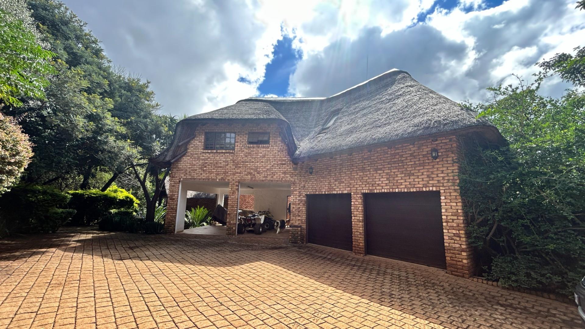 House For Sale in Mooikloof Equestrian Estate, Pretoria