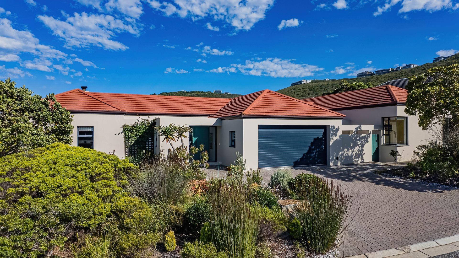 House For Sale in Pezula Golf Estate, Knysna