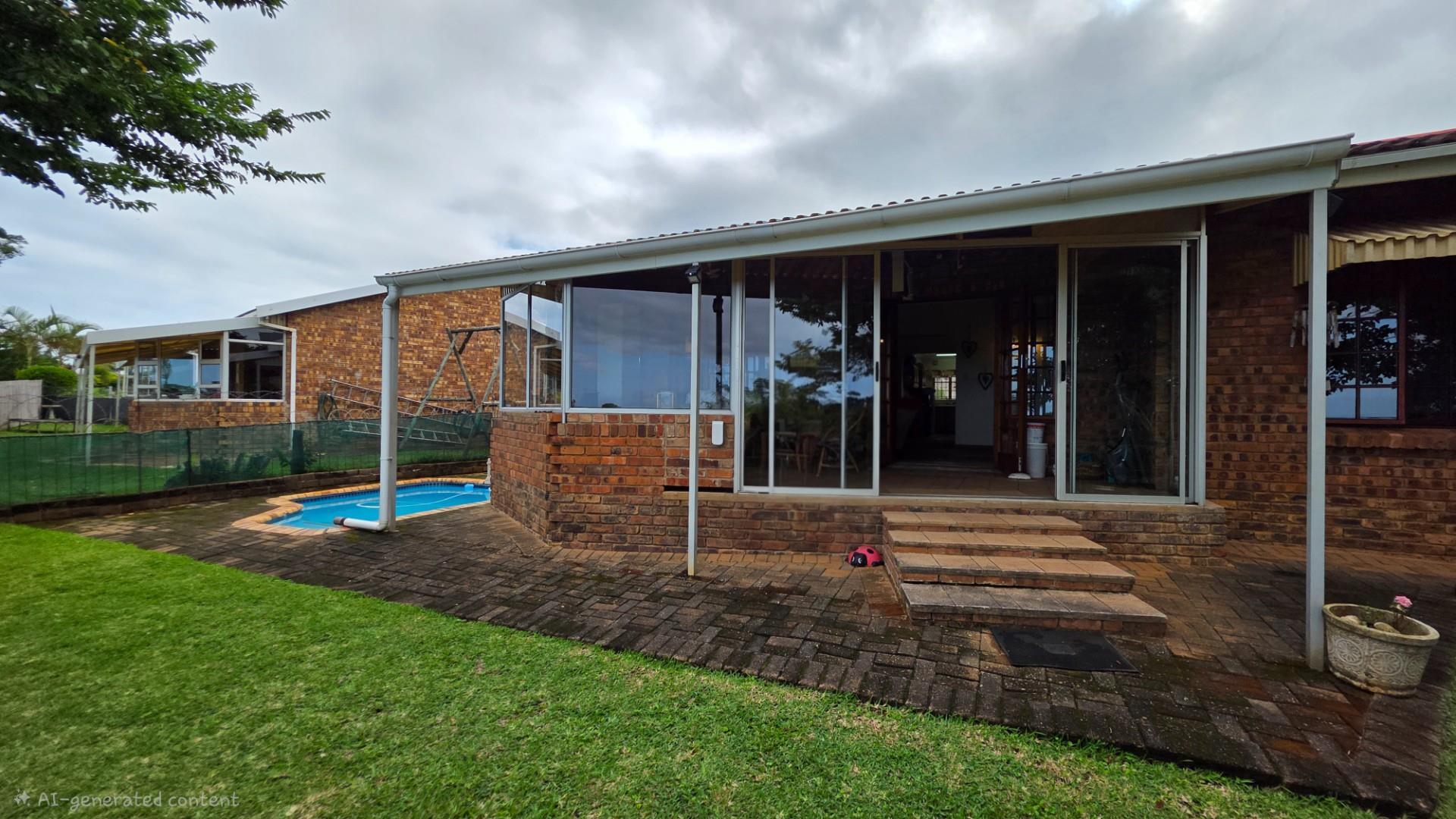 Picturesque 2 bedroom, 2 bathroom Townhouse For Sale in Margate, KwaZulu Natal