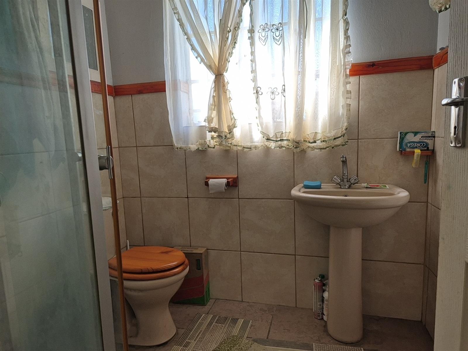 Spacious 4-Bedroom Family Home with Large Garden in Miederpark, Potchefstroom, North West