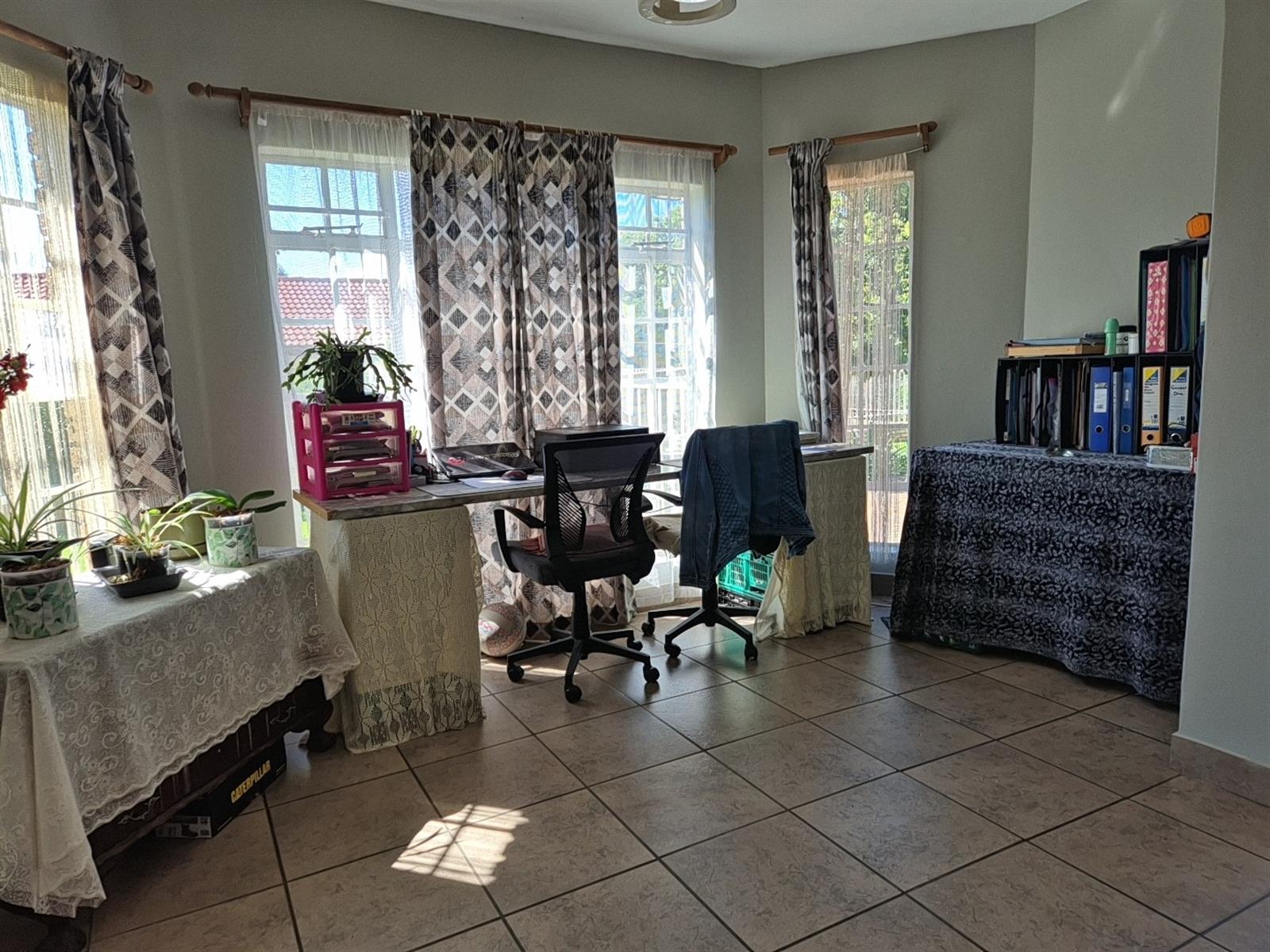Spacious 4-Bedroom Family Home with Large Garden in Miederpark, Potchefstroom, North West