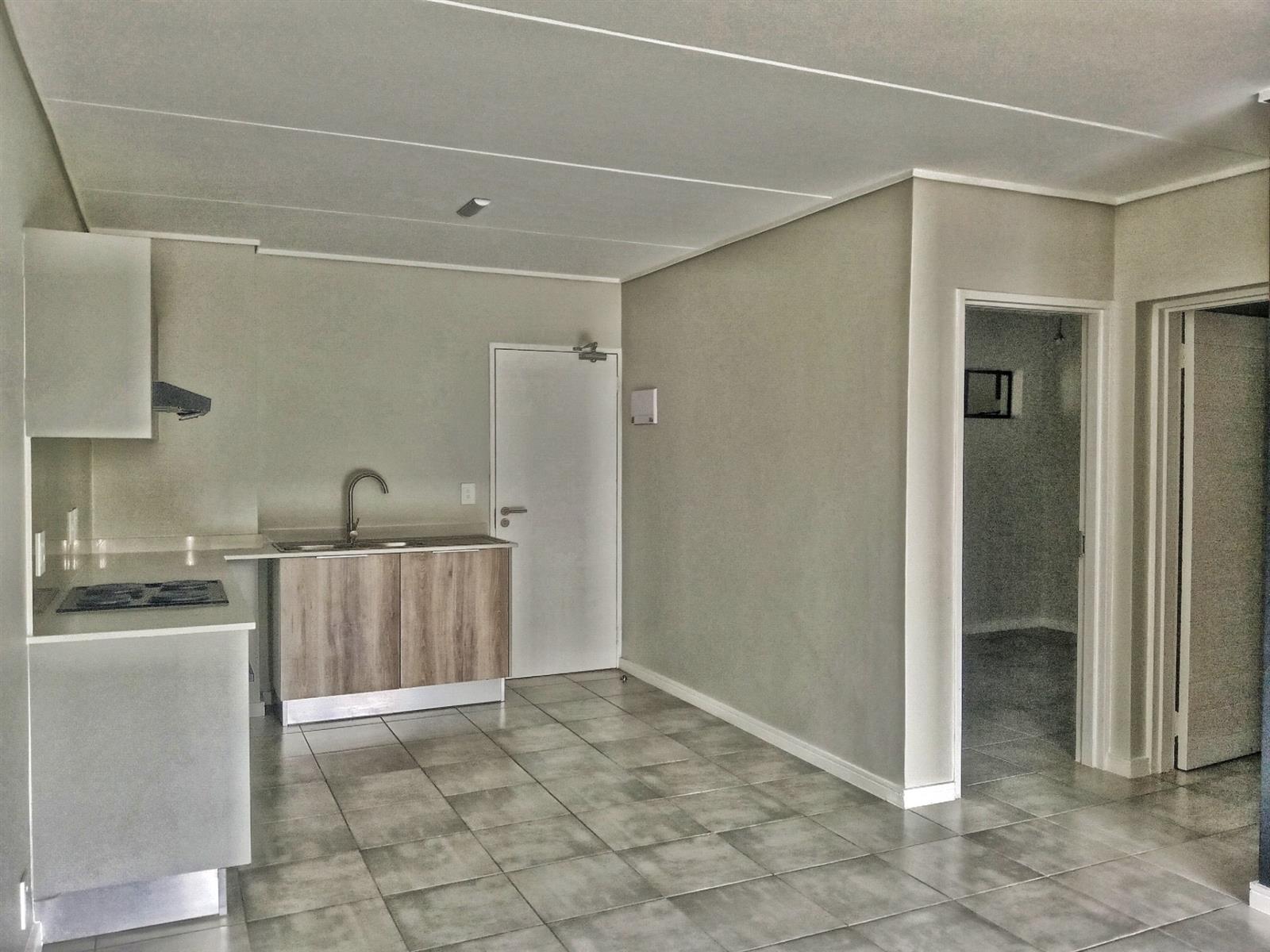 Modern 2 Bedroom with 2 Bathrooms for Rental in Greenkloof Eco Estate, Mooikloof, Pretoria East
