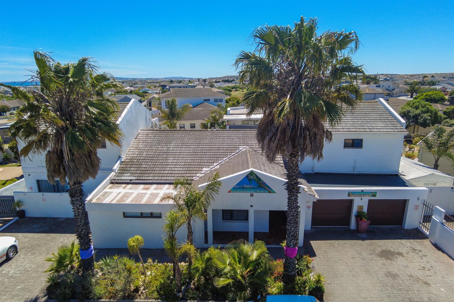 Income-Generating Coastal Retreat - Established Airbnb in Langebaan