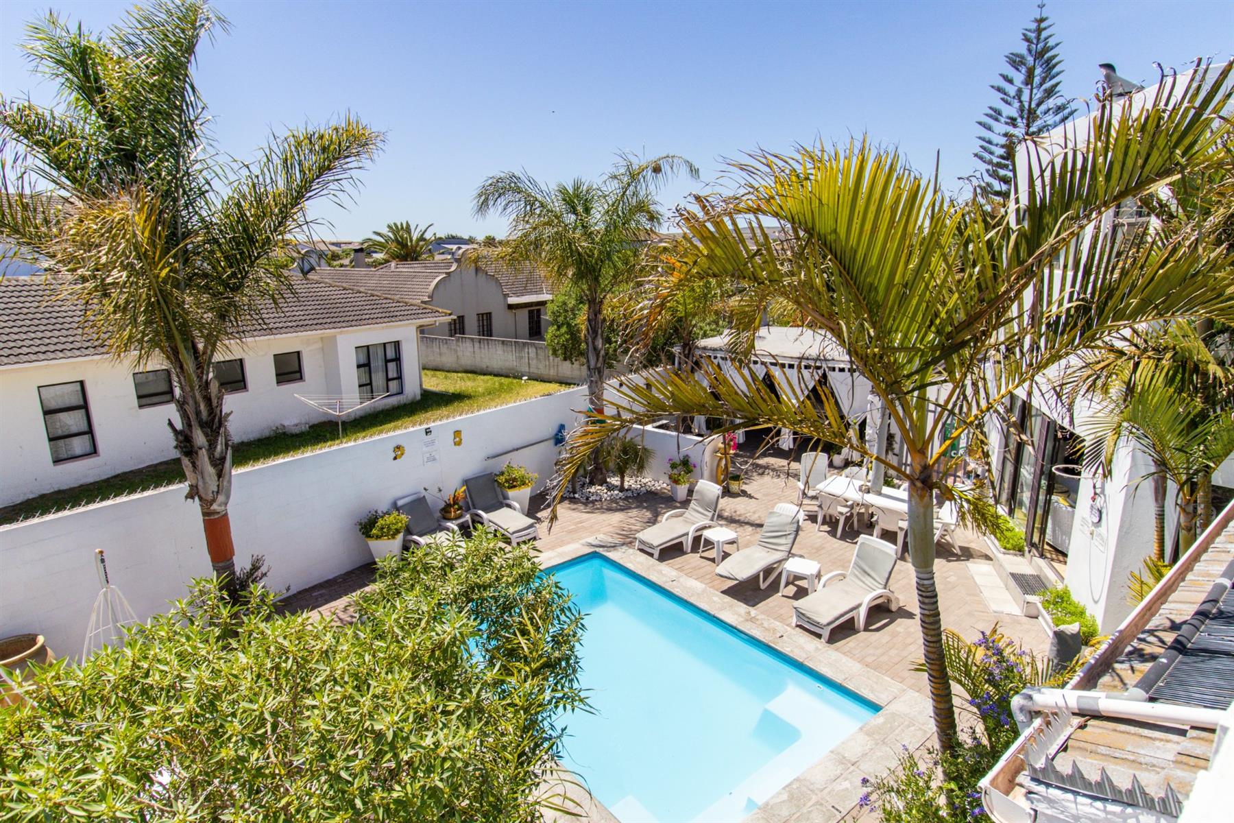 Income-Generating Coastal Retreat - Established Airbnb in Langebaan