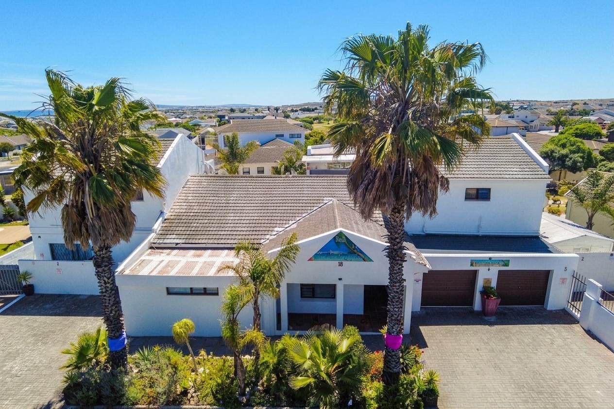 House for sale in Country Club, Langebaan, 18 Salamander Road, Country Club, Langebaan, Western Cape, 490 m²