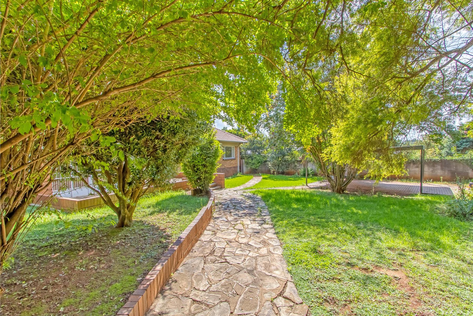 Renovators Dream House For Sale in Berario, Randburg