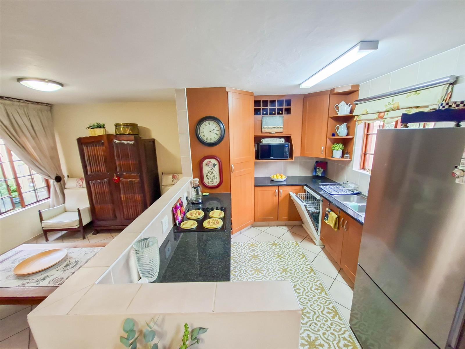 3 bedroom townhouse for sale with a large private garden in a secure and well positioned complex