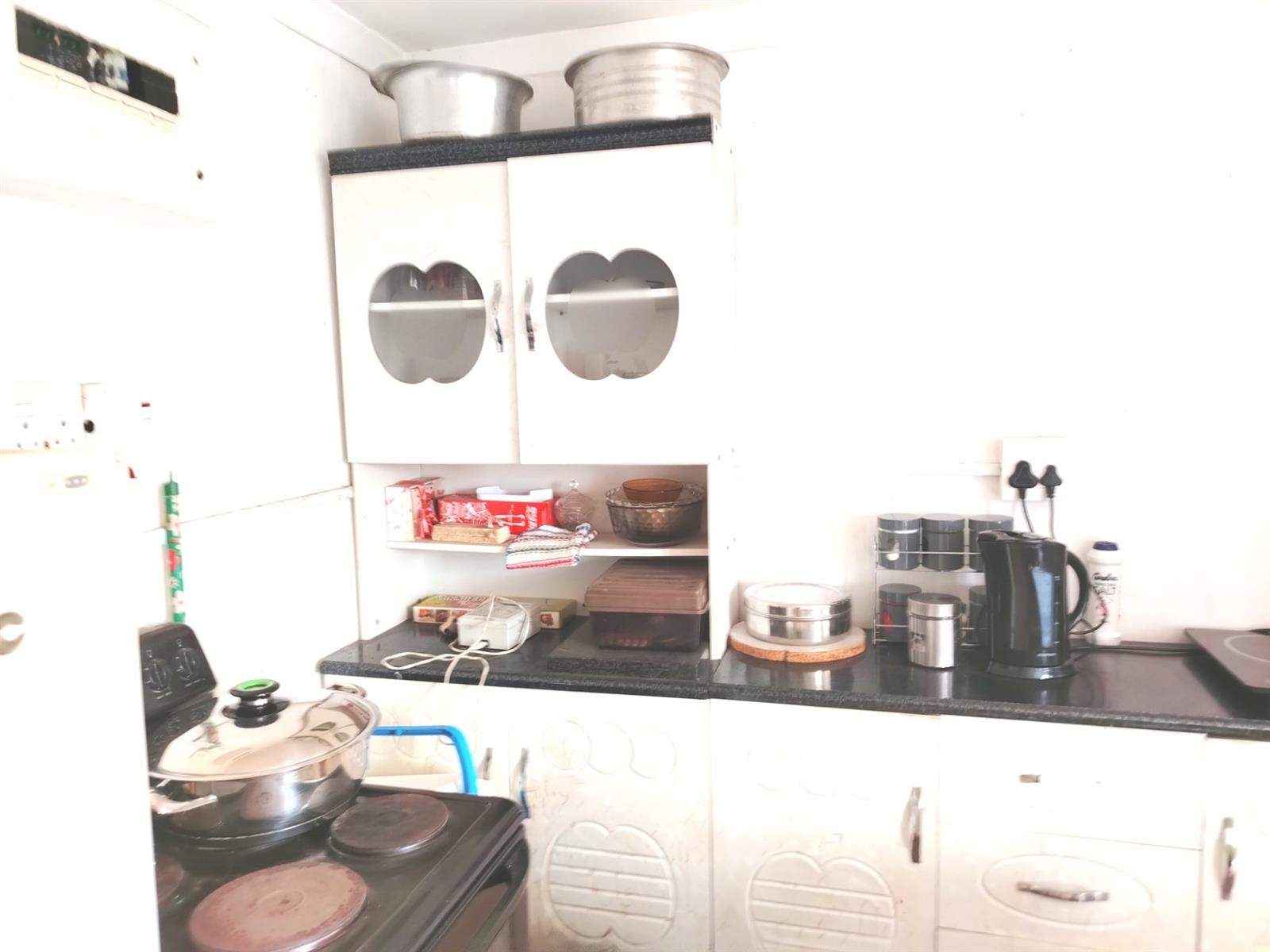 One Bedroom Apartment for Sale in Greenbury, Phoenix, KwaZulu Natal