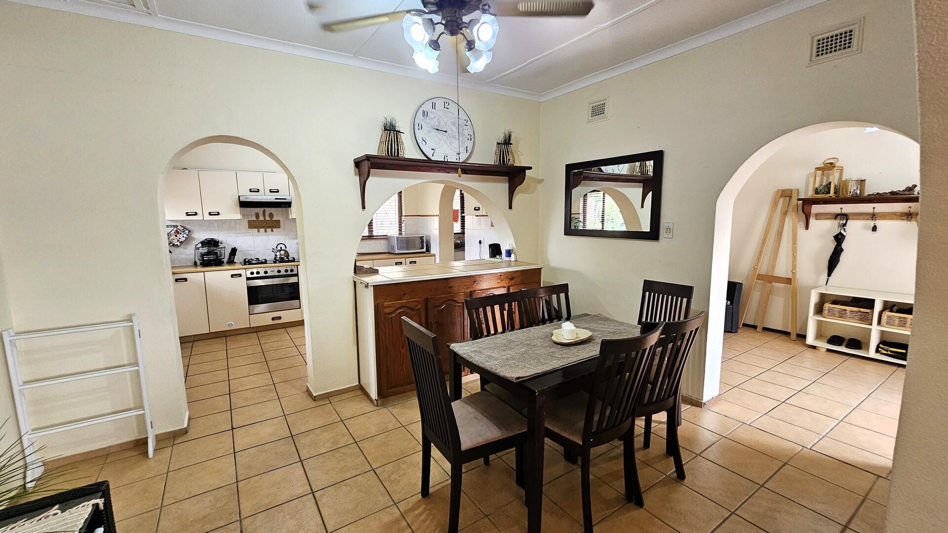 Pet-Friendly Townhouse in a Sought-After Location - Close to Everything You Need