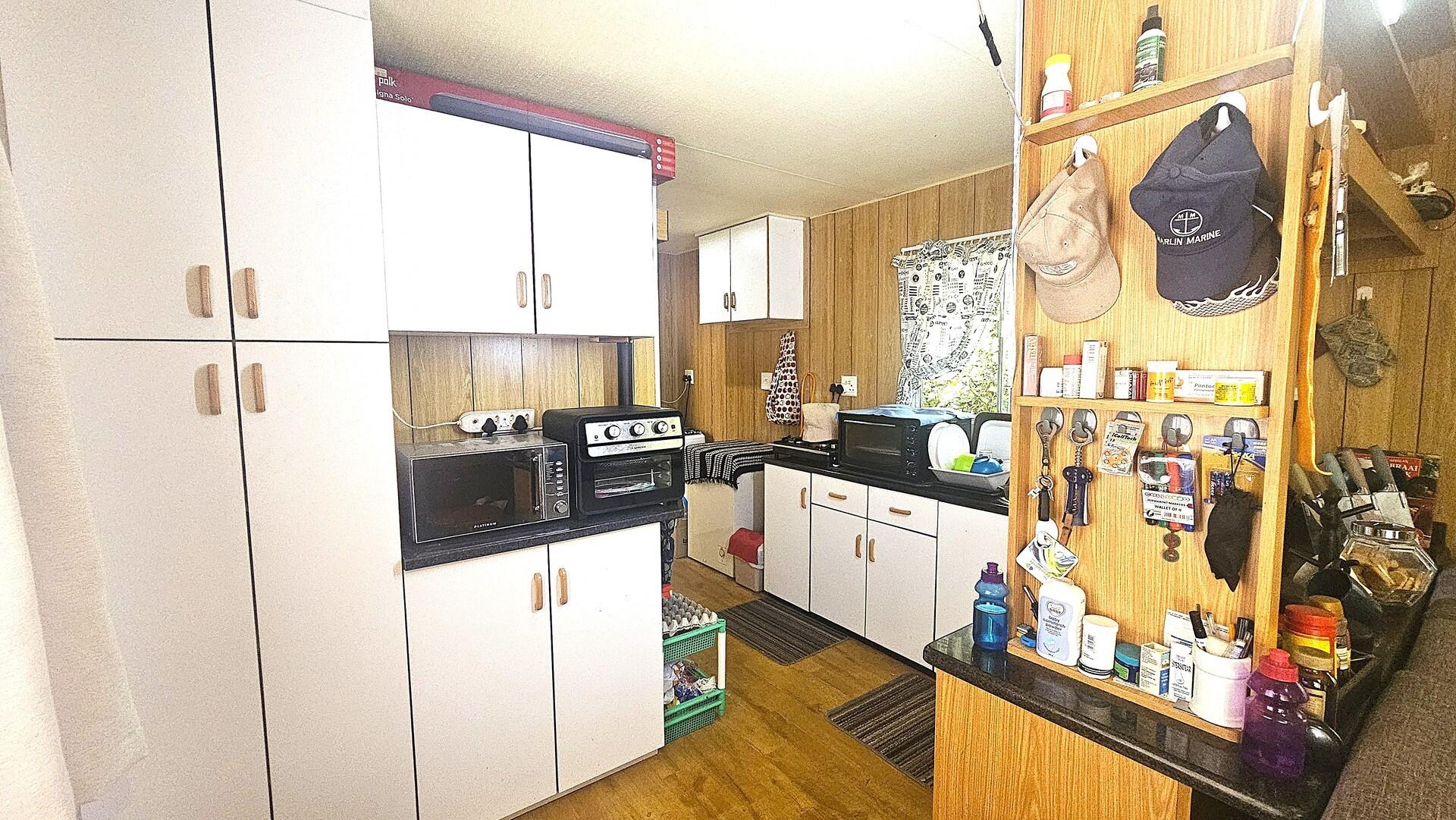 Cozy One Bedroom Park-Home in Margate