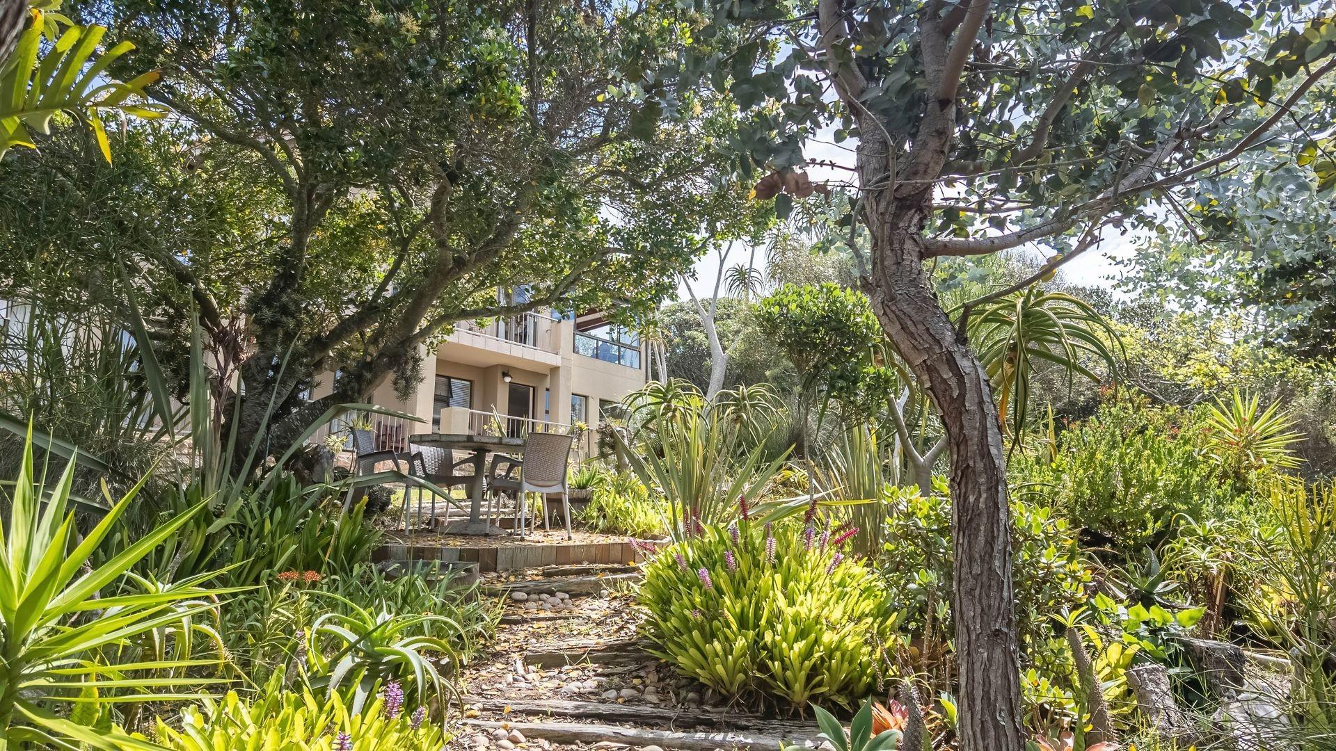 House for sale in Mossel Bay Golf Estate, Mossel Bay, 251, Mossel Bay Golf Estate, 251 Azika Close, Mossel Bay Golf Estate, Mossel Bay, Western Cape, 370 m²