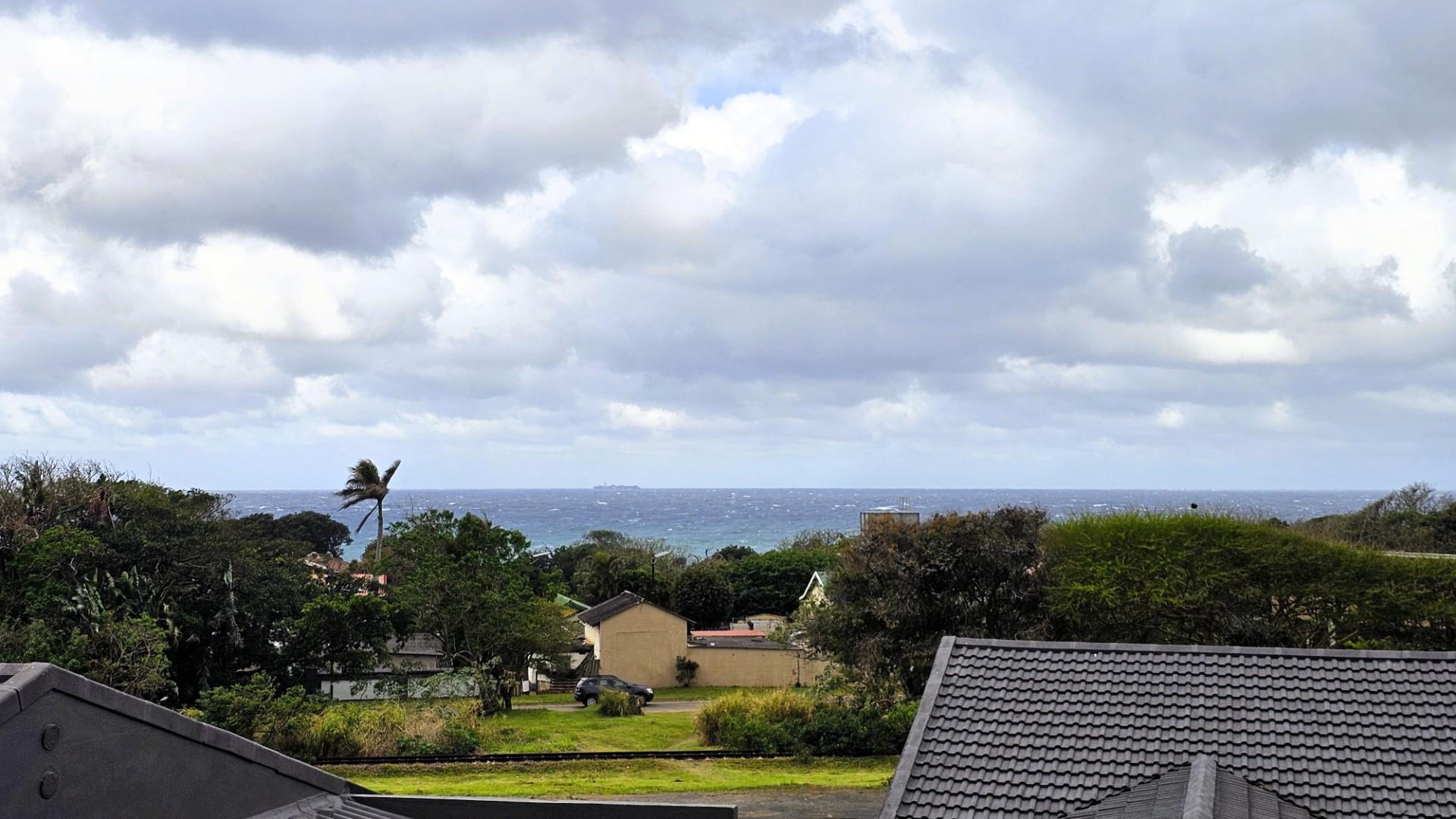 Coastal Comfort and Easy Living in Peaceful Umtentweni Complex