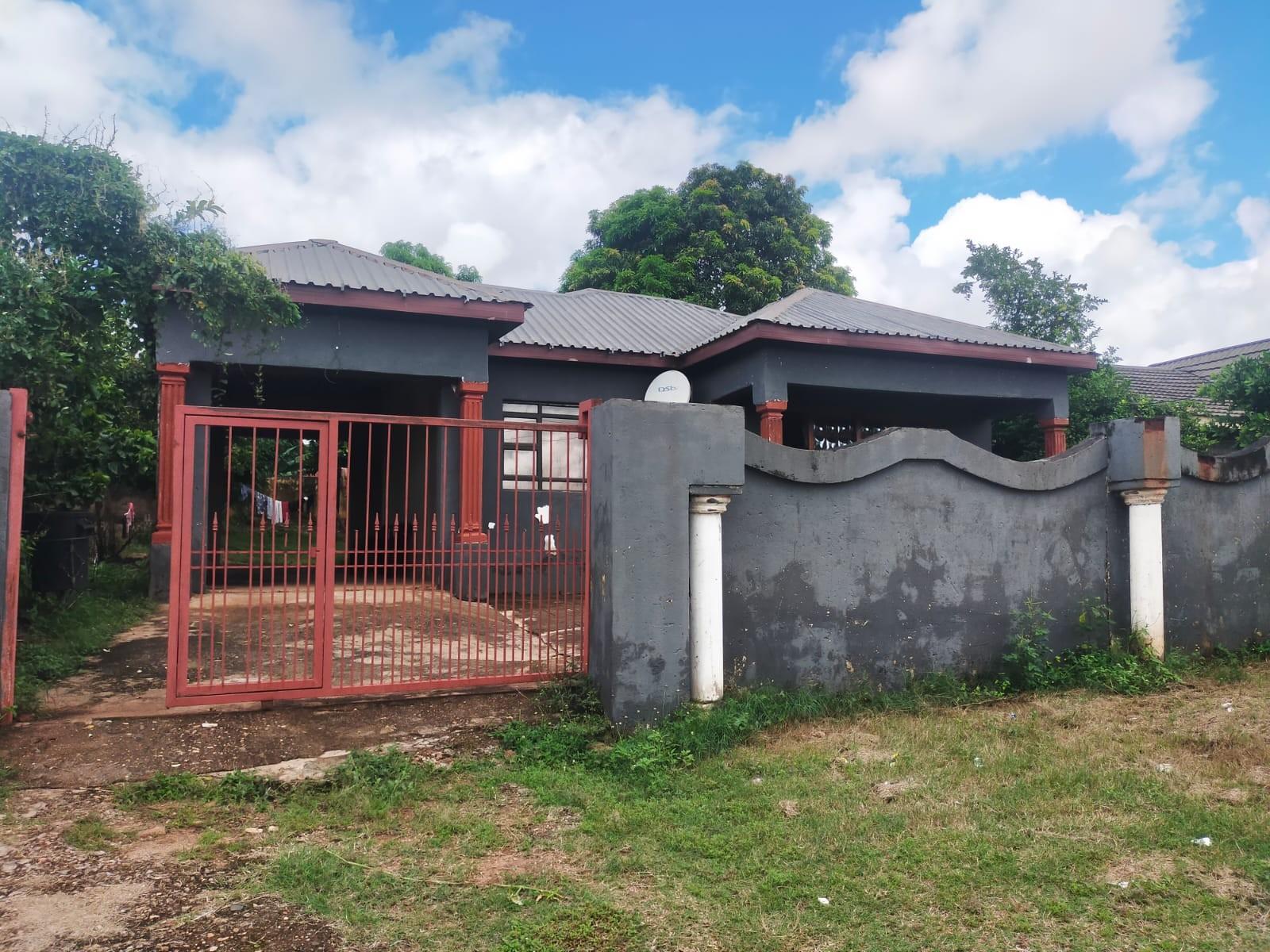 House For Sale in Shayandima