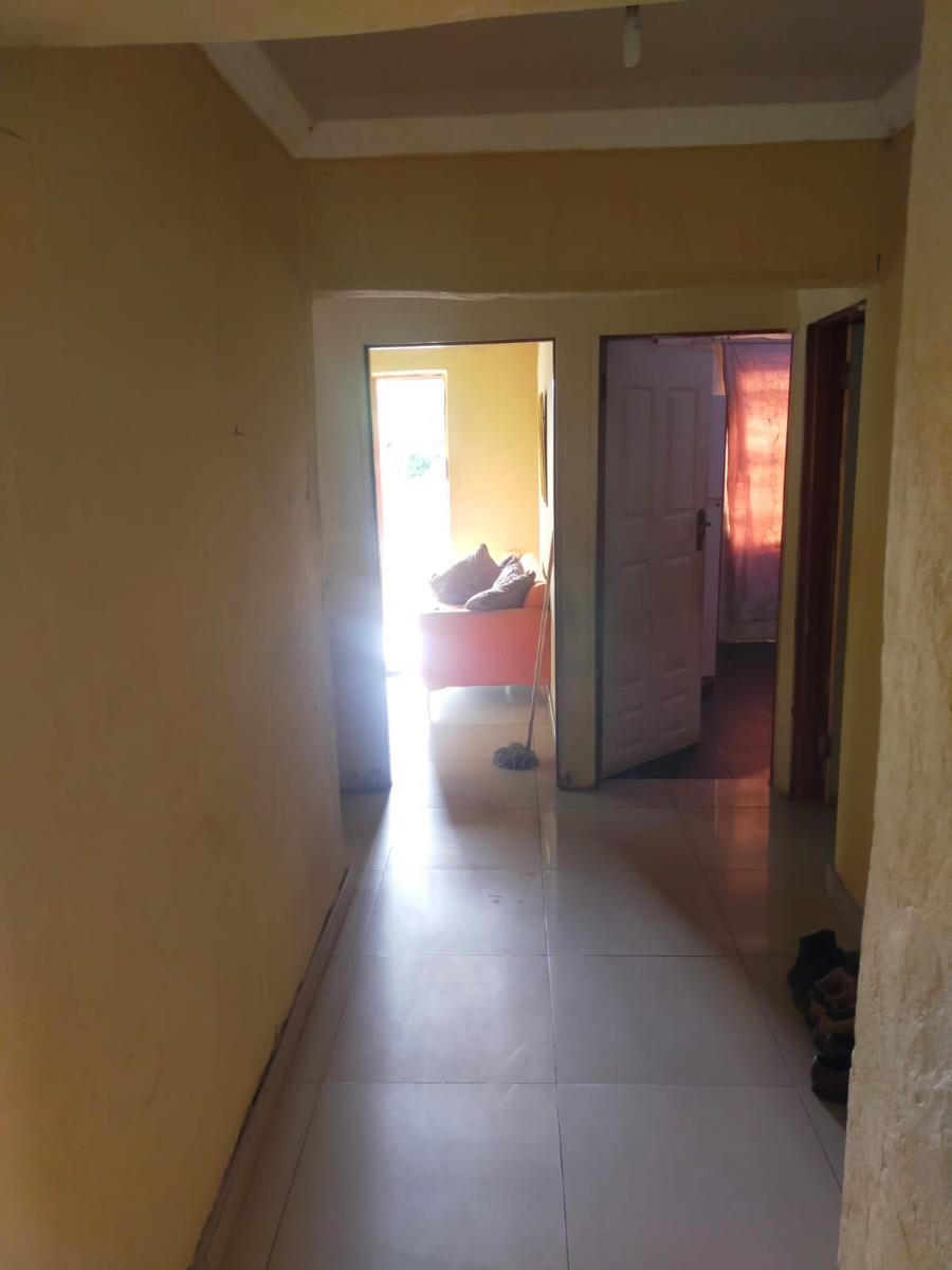 House For Sale in Shayandima