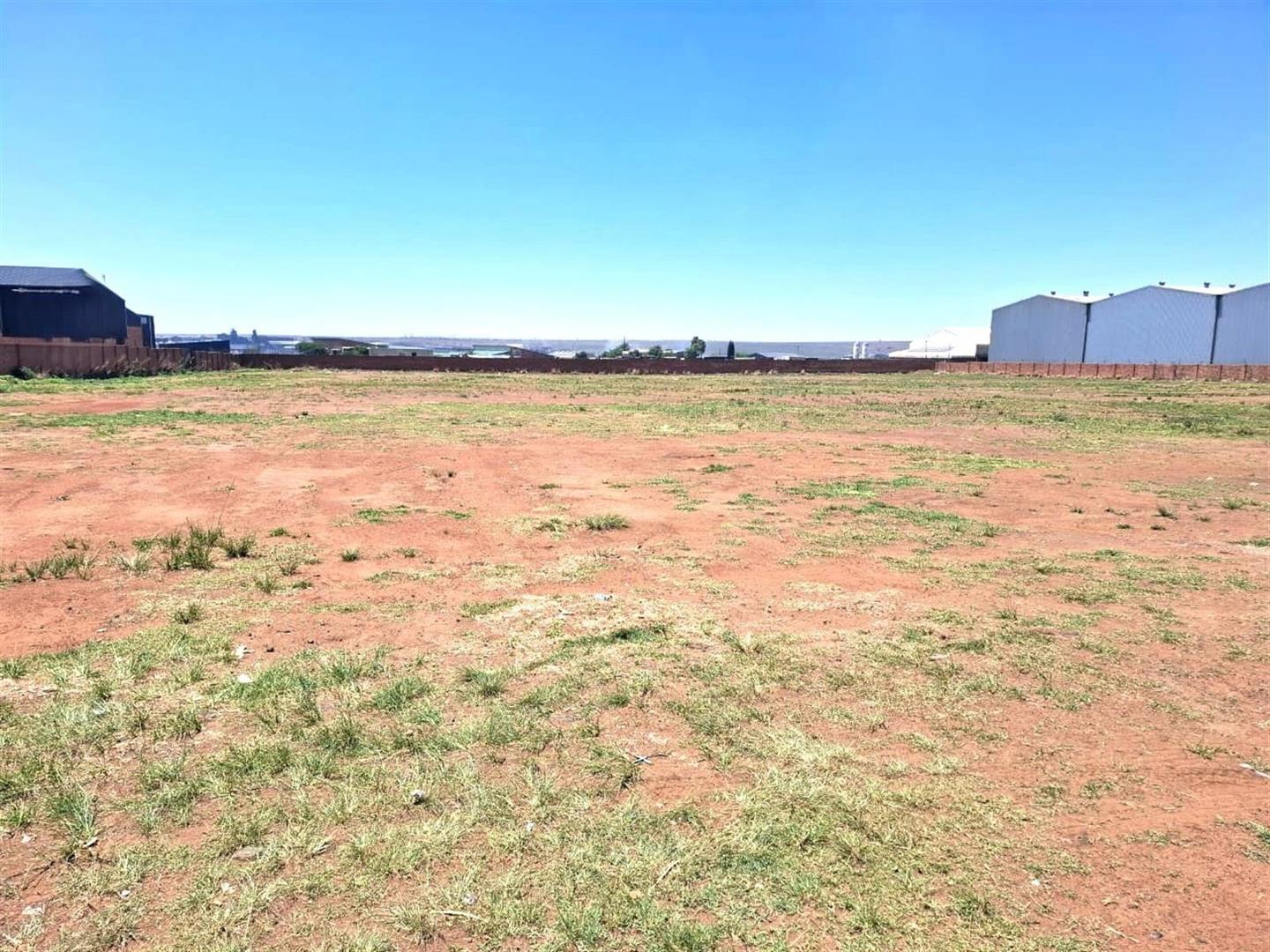 Commercial Property To Let in SAE Business Park, Middelburg