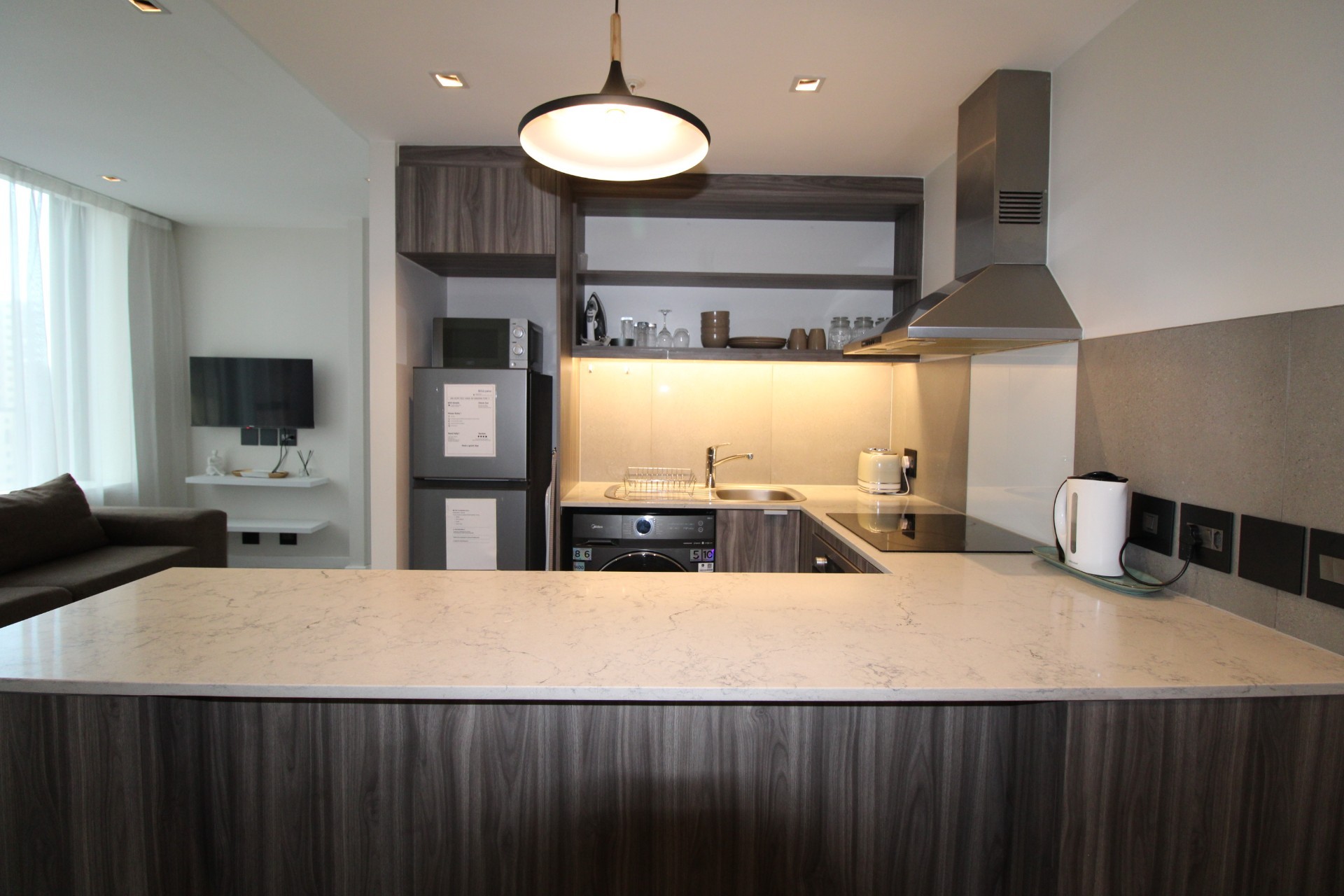 Stylish Luxury Corner Apartment