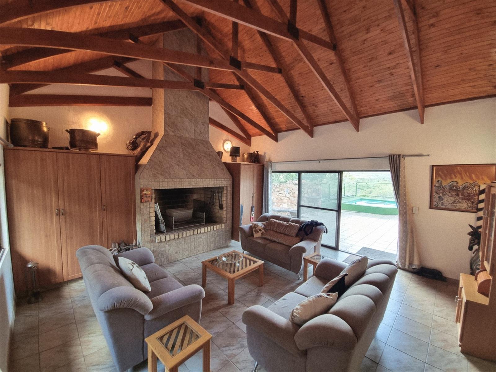Luxury private lodge and 10% stake in Tembi Game Farm