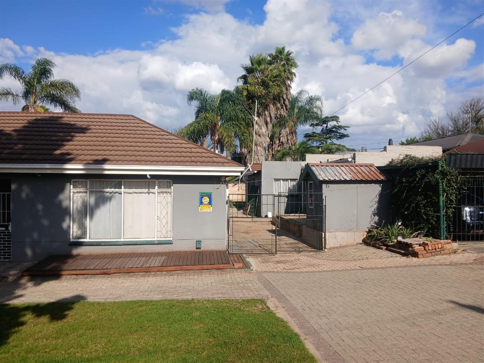 Cottage To Rent in Hamberg, Roodepoort