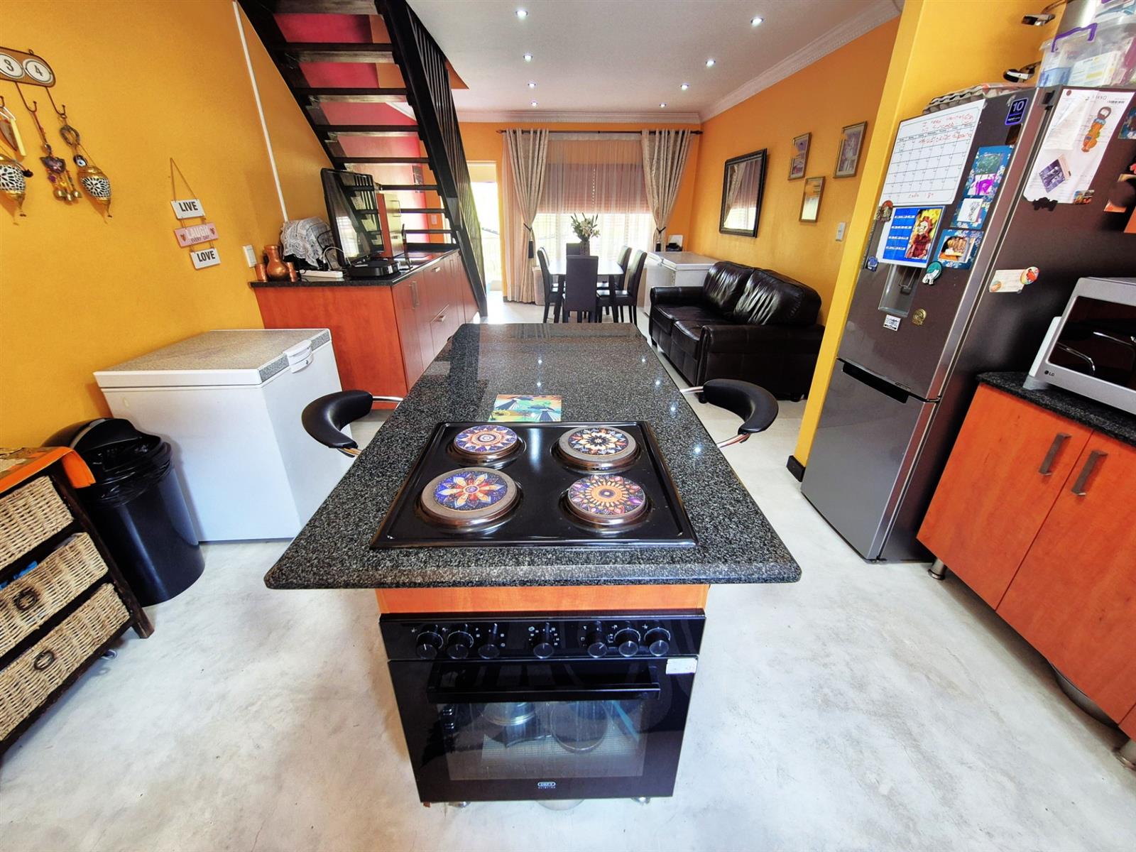 Apartment For Sale in Sunninghill, Sandton