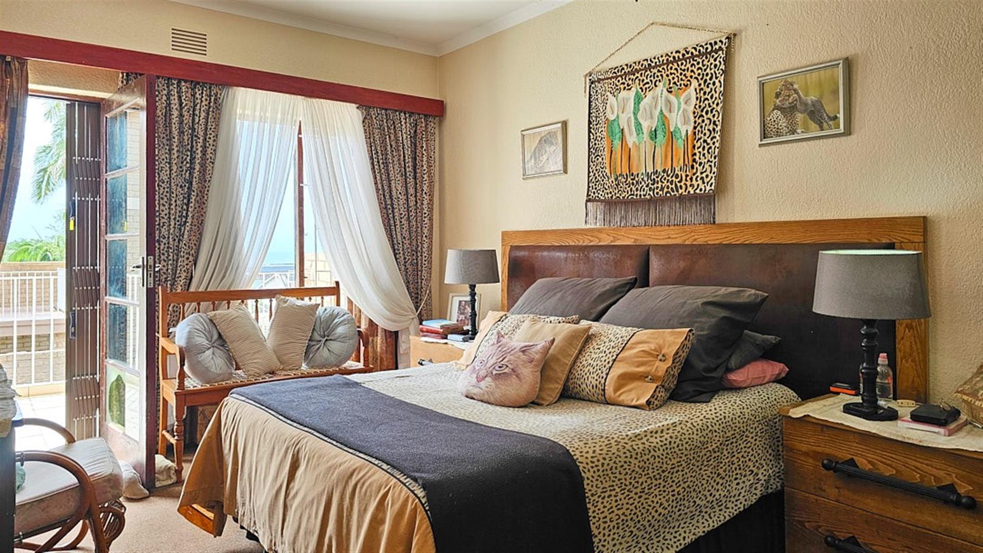 Apartment For Sale in Uvongo, KwaZulu Natal