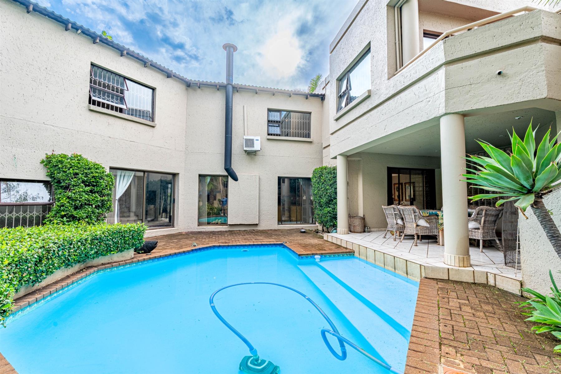 The Perfect Extended Family Home - 5 Bedrooms, Borehole and Timeless Charm in Kyalami Estate