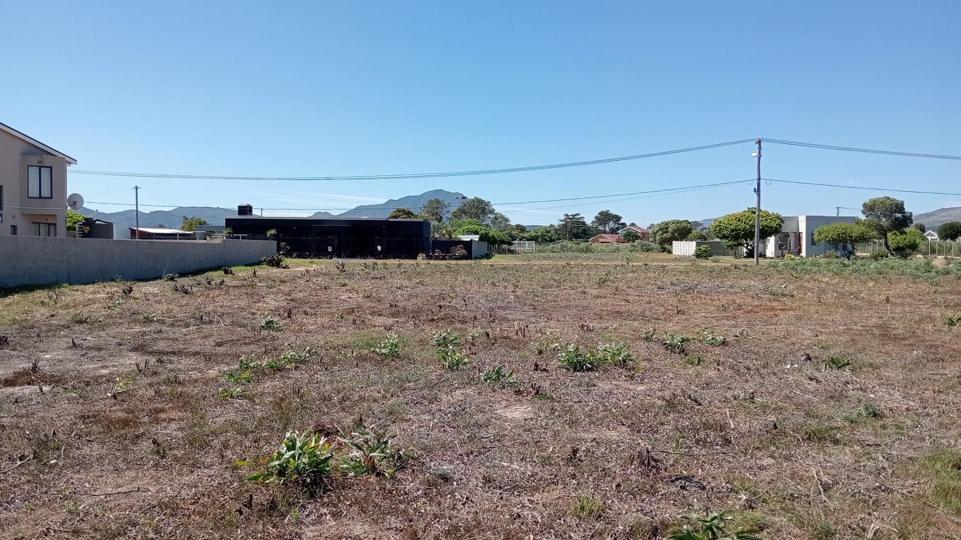 A Rare Coastal Masterpiece in Waiting - Premier Investment Stand in Fisherhaven, Hermanus