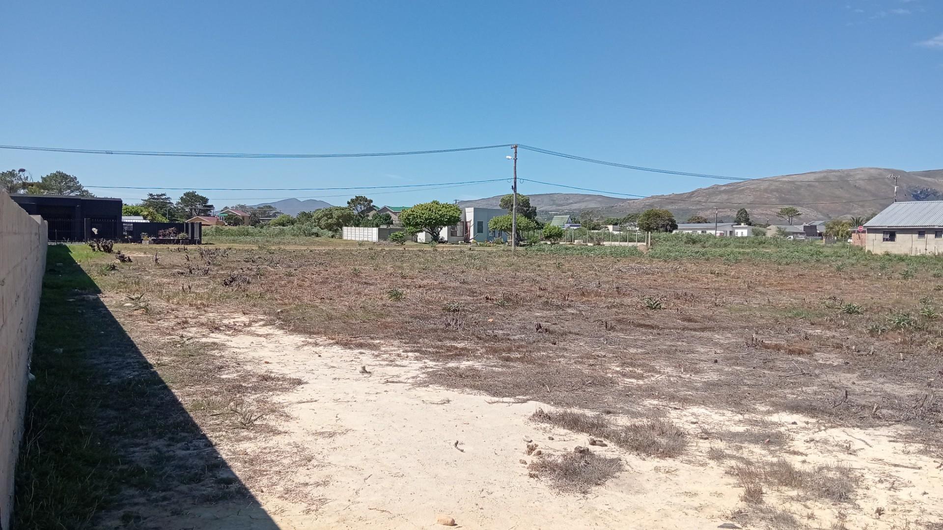 A Rare Coastal Masterpiece in Waiting - Premier Investment Stand in Fisherhaven, Hermanus