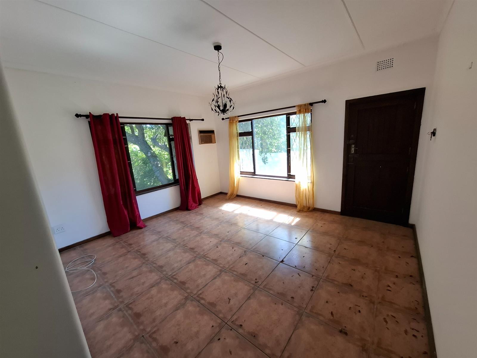 Townhouse for sale in Uvongo Beach, Margate, KwaZulu Natal, 66 m²