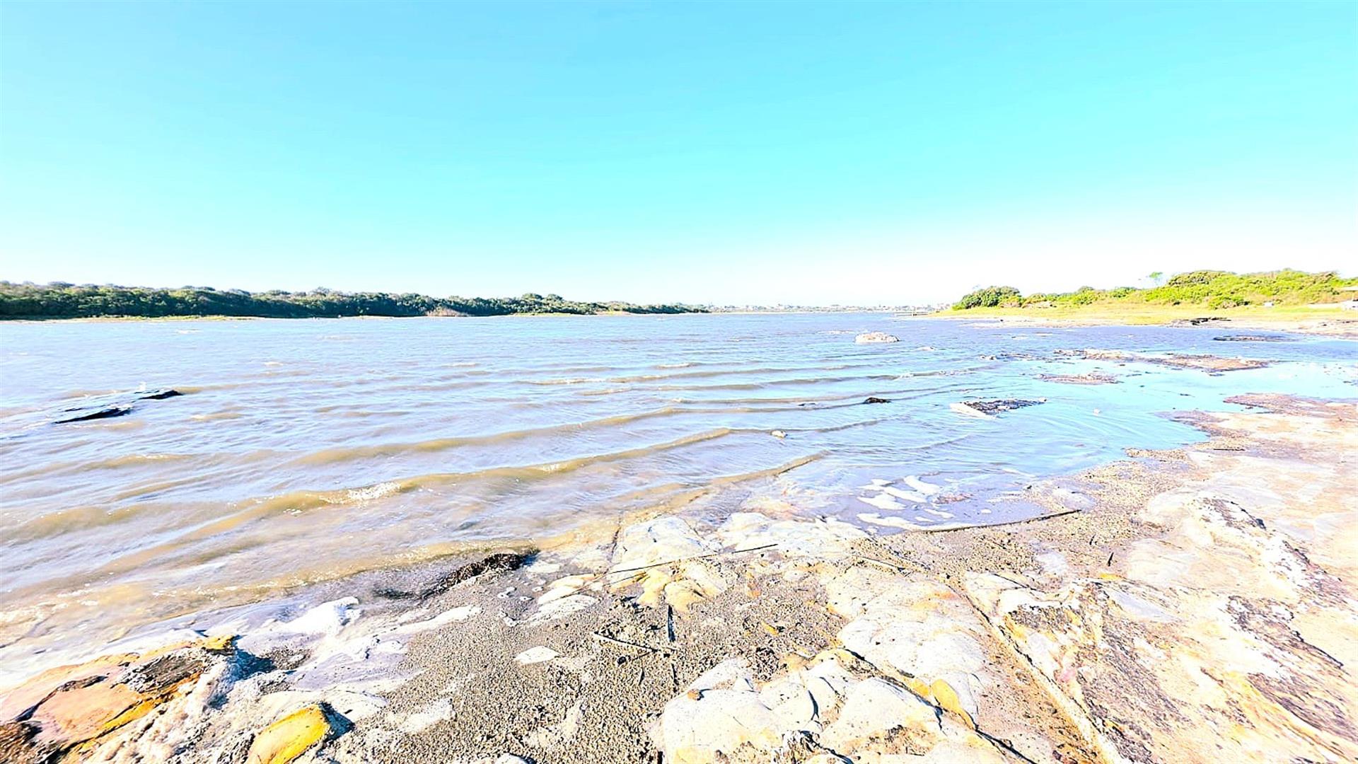 Prime Riverside Vacant Land for Sale in Mvubu River Reserve Jeffreys Bay | North-Facing 2541m² Stand