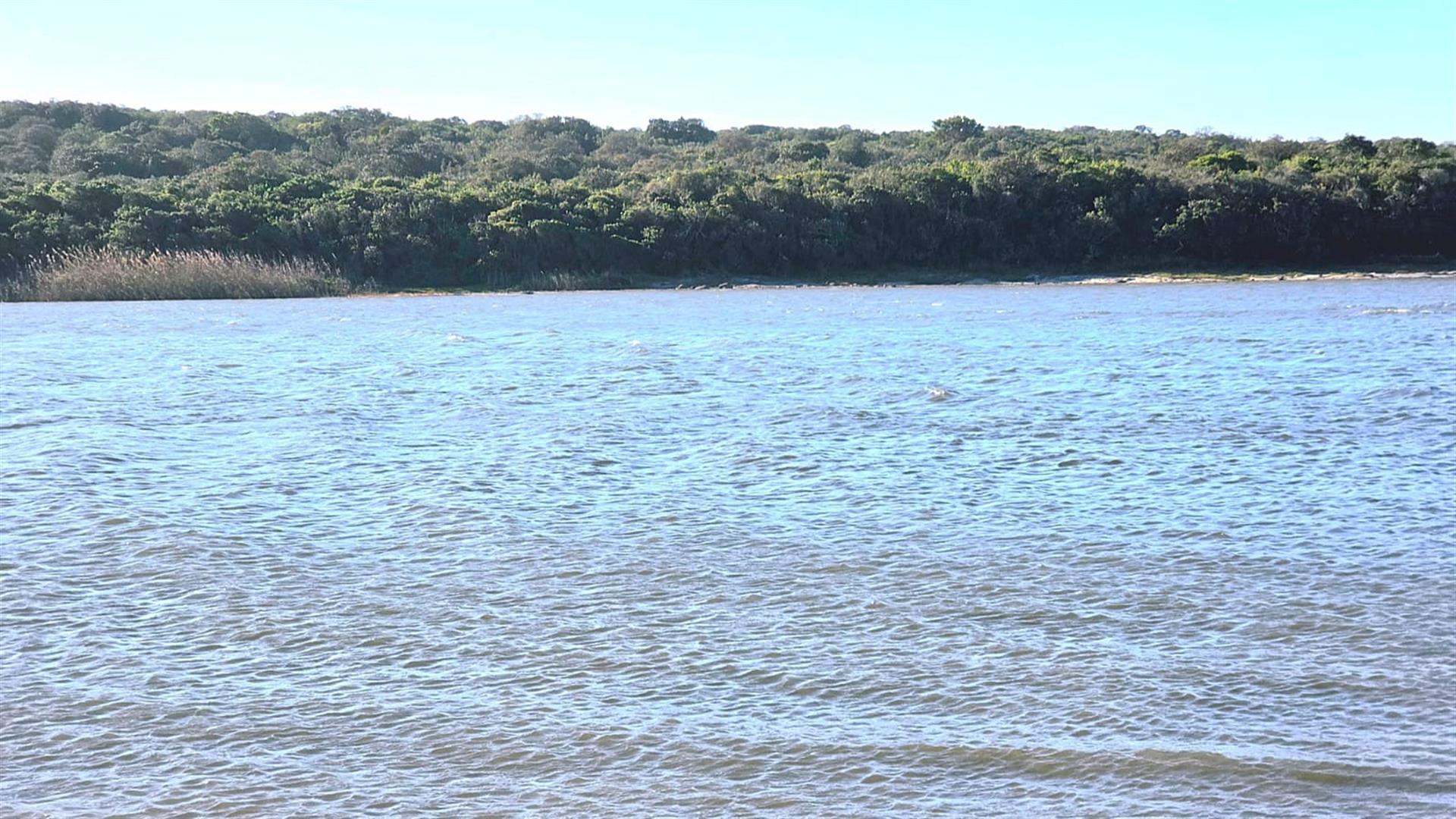 Prime Riverside Vacant Land for Sale in Mvubu River Reserve Jeffreys Bay | North-Facing 2541m² Stand