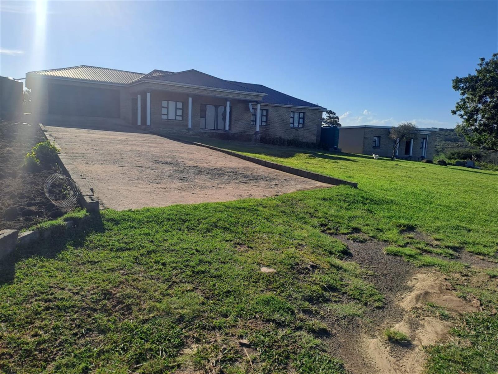 House For Sale in East London, Rural Cash only