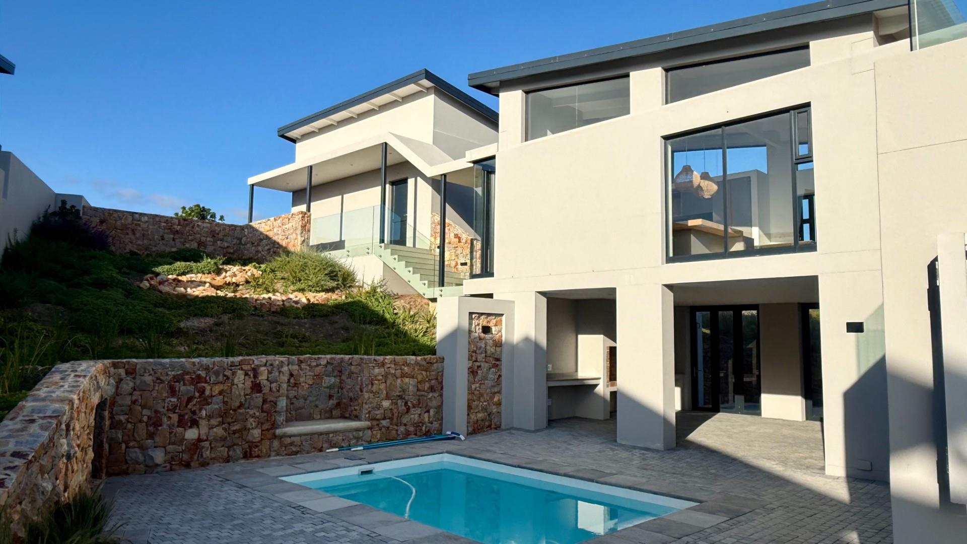 House For Sale in Fernwood Estate Knysna Western Cape