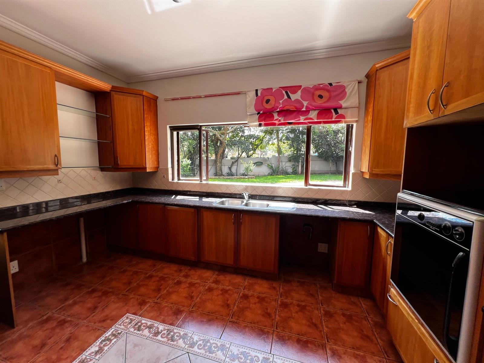 House To Rent in Blue Valley Golf Estate, Centurion