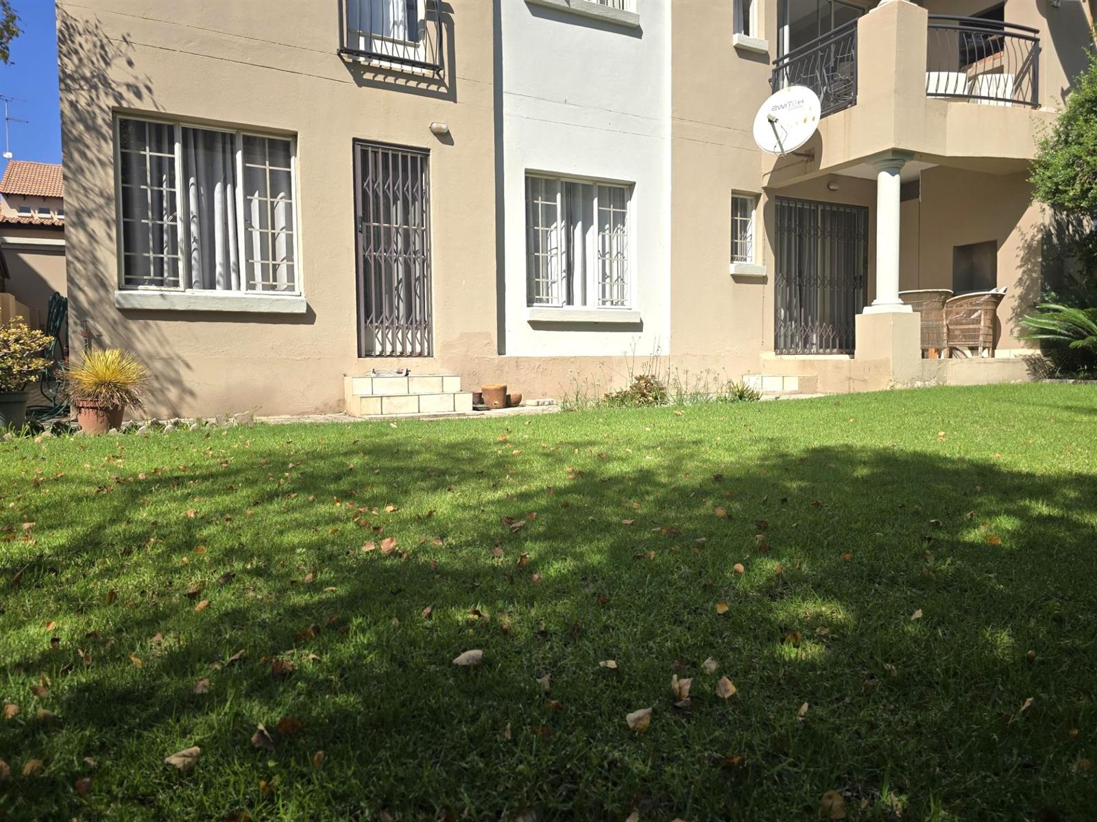 2 Bed 1 Bath Glen Marais
