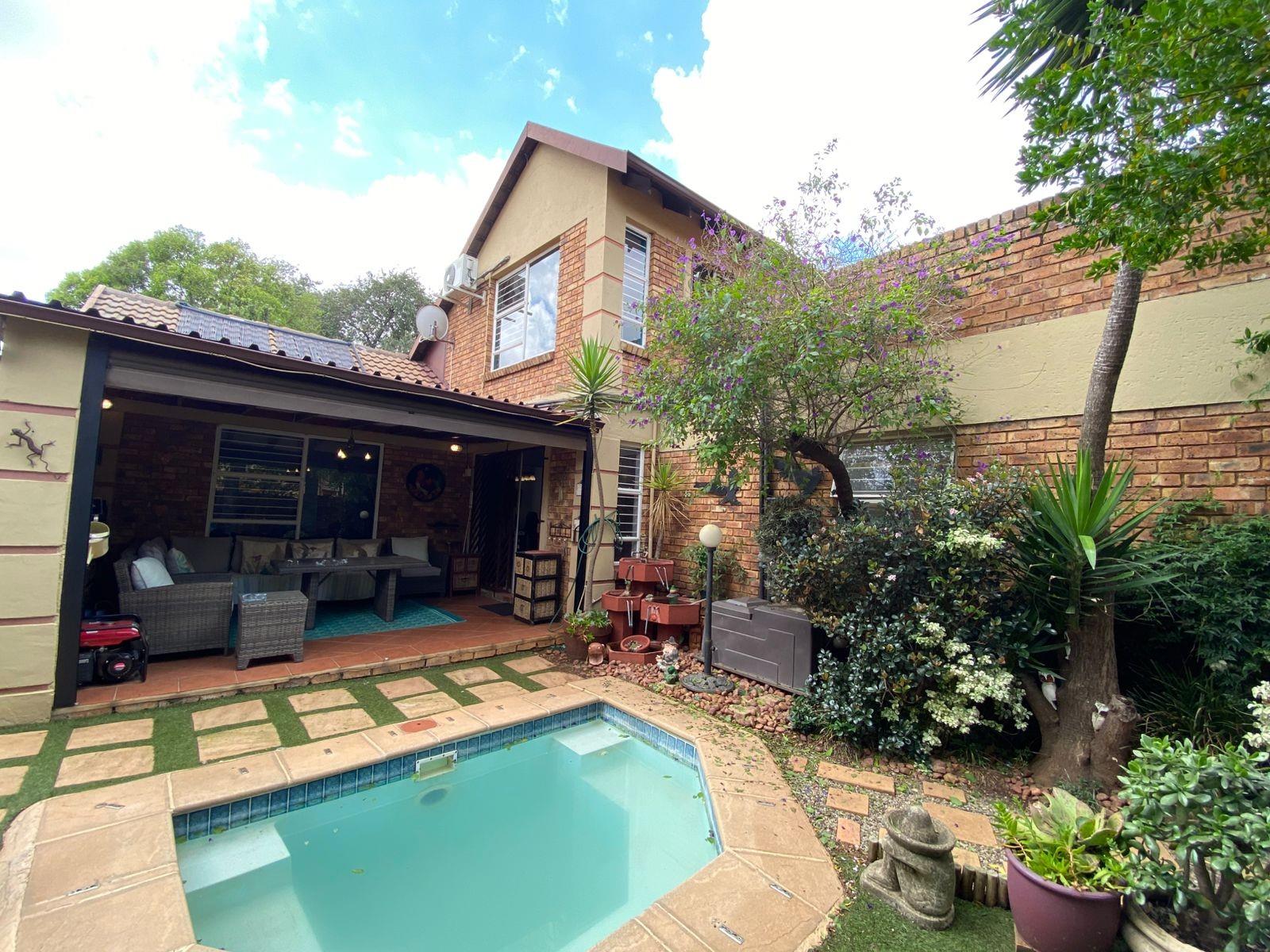 3 Bedroom House To Rent in Glen Marais