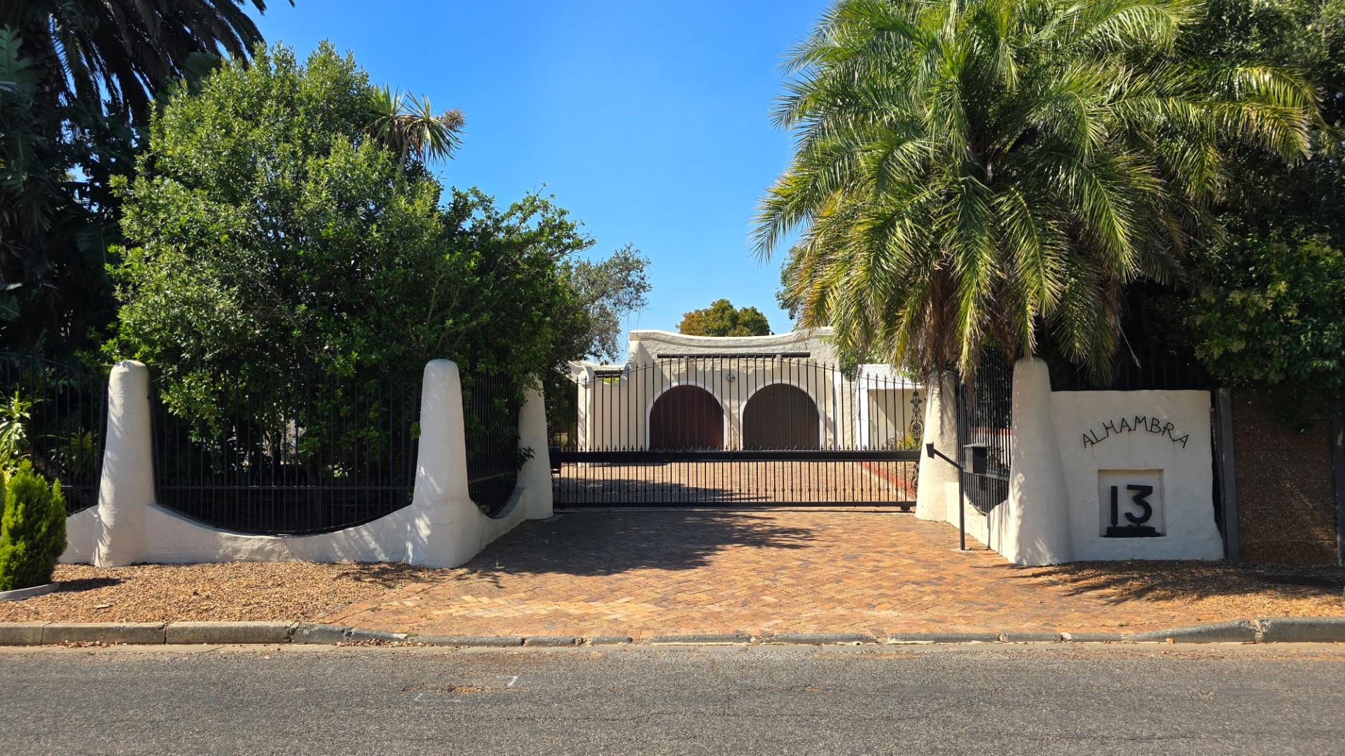 House For Sale in Durbanville Hills Durbanville Western Cape