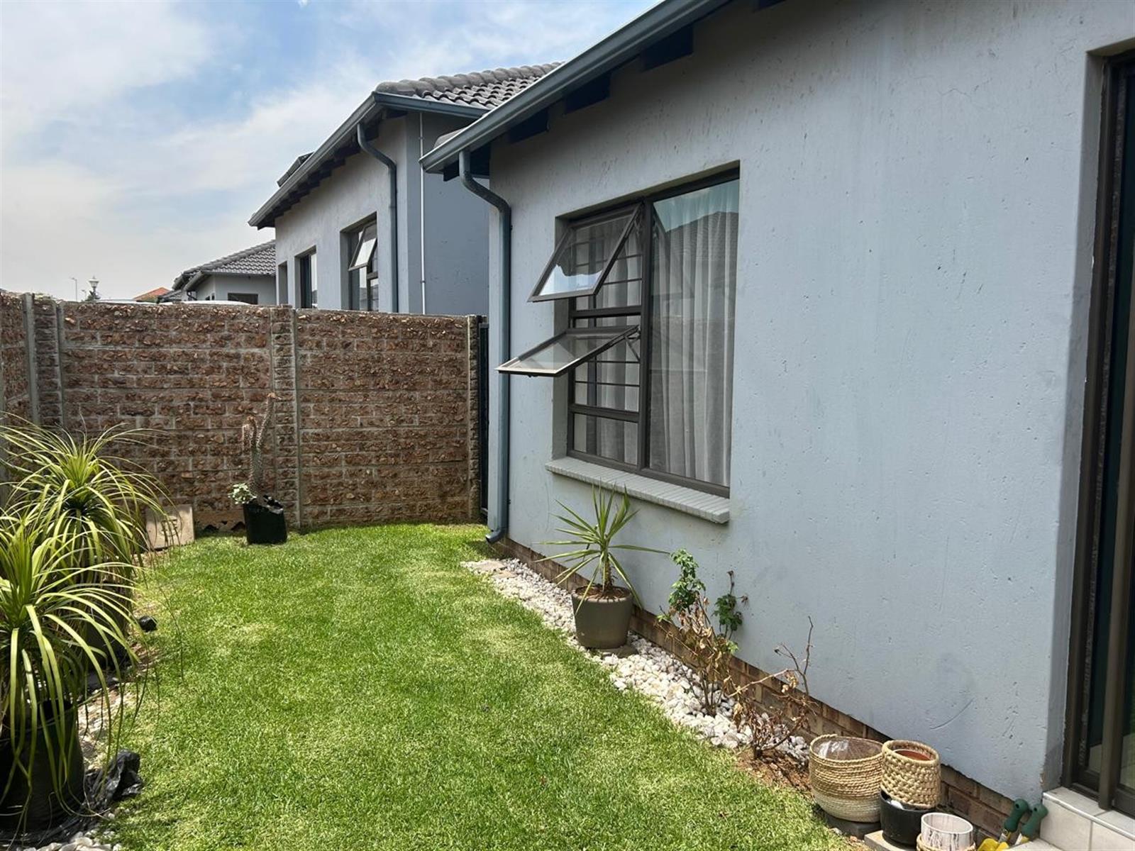 House for sale in Boksburg North, Boksburg, 01, Weaver Nest. Parklands Estate, 01 1 Persimmon Street, Boksburg North, Boksburg, Gauteng, 150 m²
