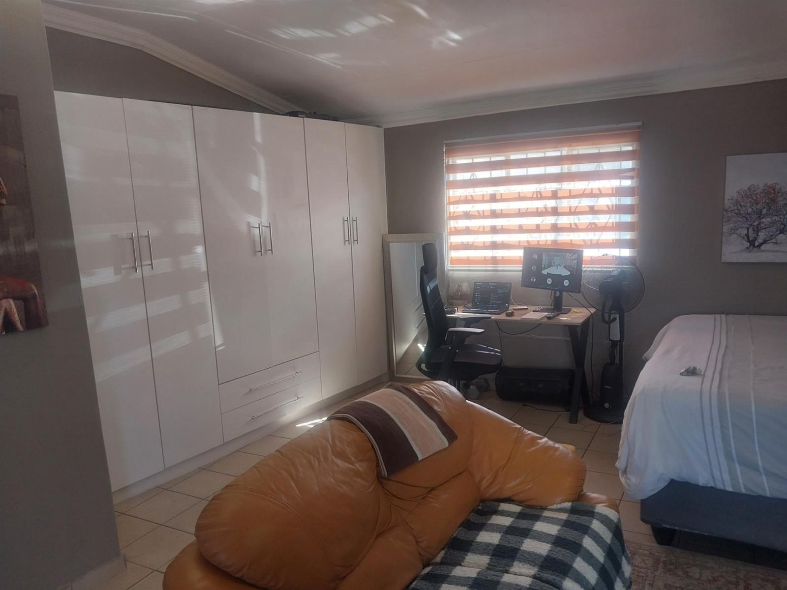 Cottage for rent in Diepkloof, Soweto