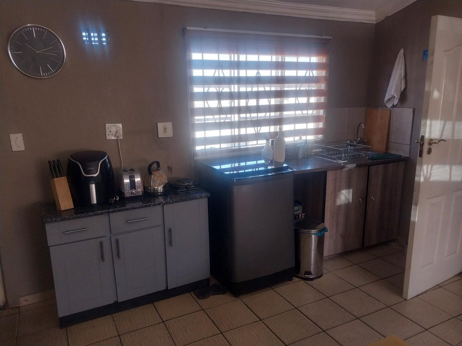 Cottage for rent in Diepkloof, Soweto