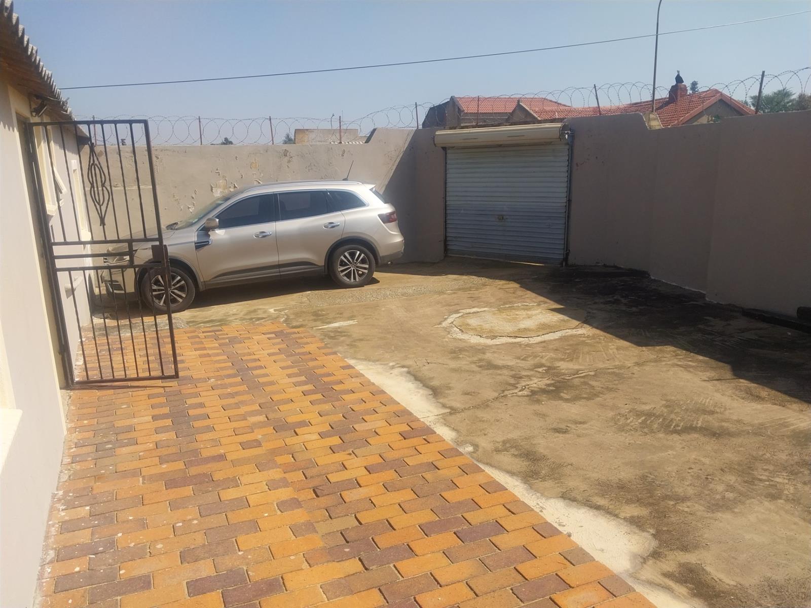 Cottage for rent in Diepkloof, Soweto