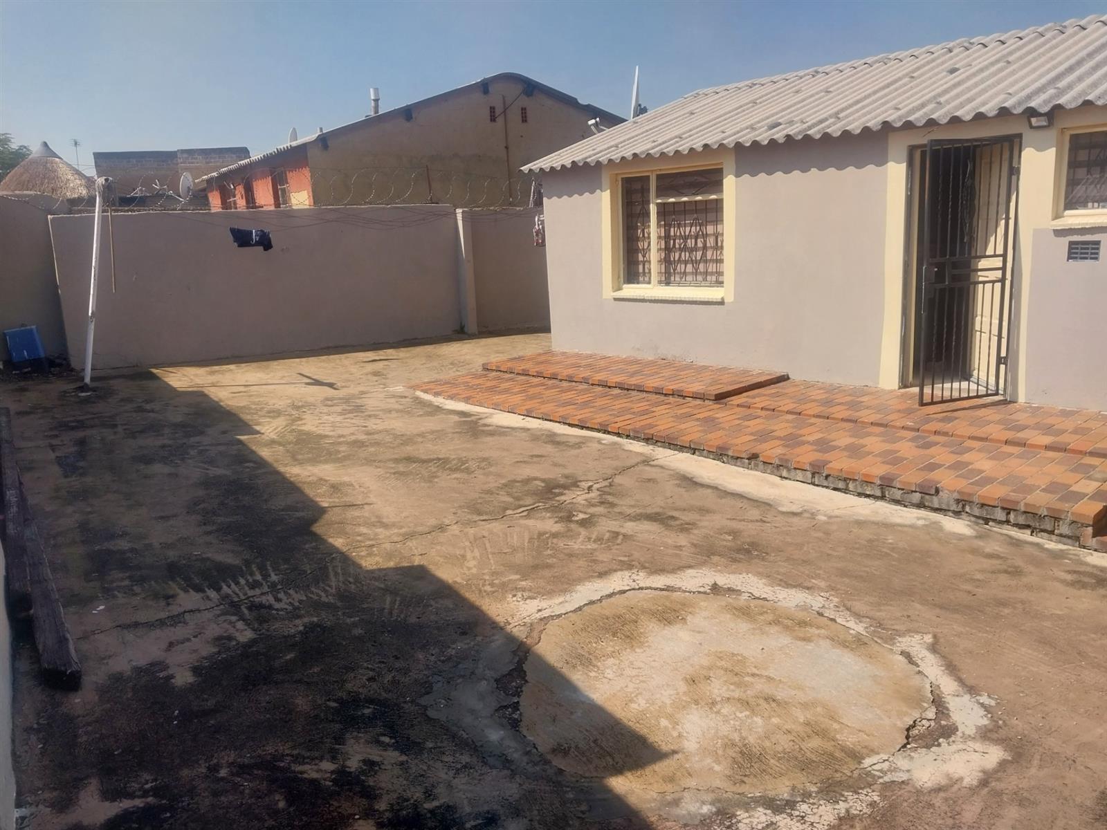 Cottage for rent in Diepkloof, Soweto